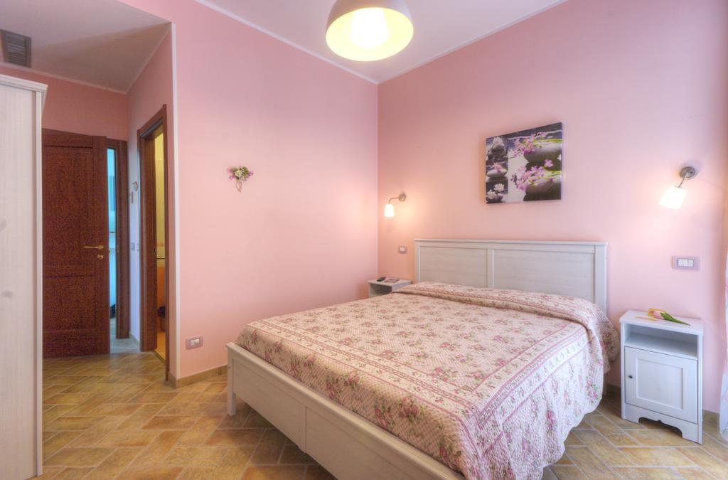 Locanda Del Picchio Loreto Exteriör bild